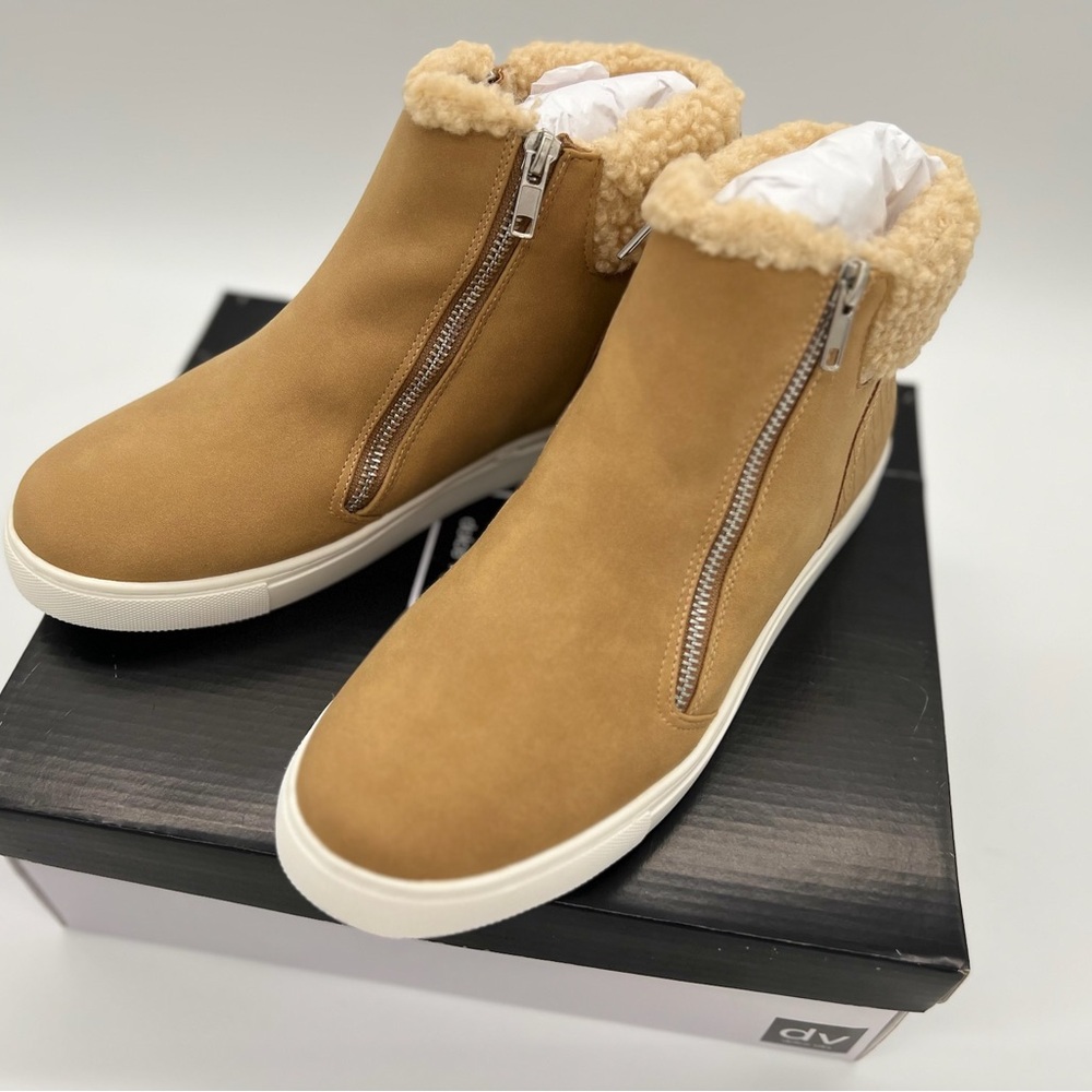 Dolce Vita Womens Tan Adeline camel Boots Sz 10